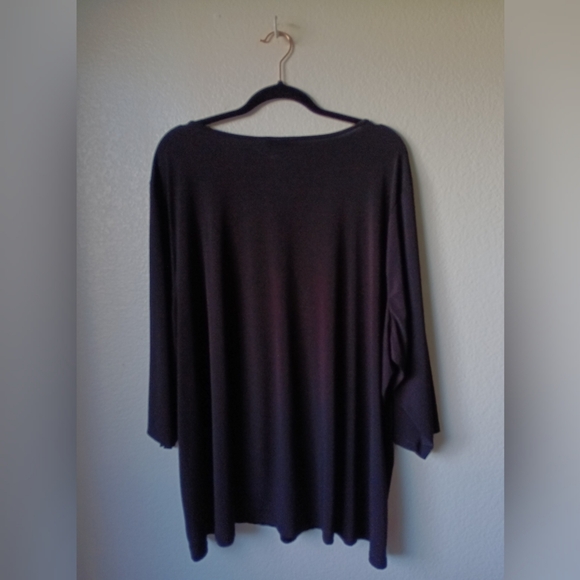 💜3/$25 Catherines 3X 26/28W Black and Silver Patterned Shirt - Picture 2 of 9